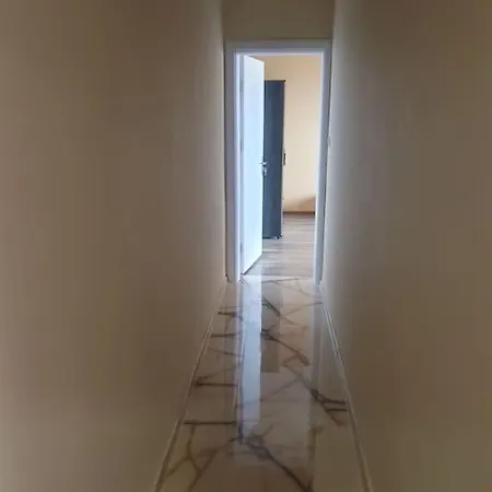 граф игнатиев луксозен с гледка